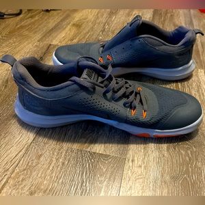 NIKE Trainer Training Shoes Mens Size 12 Gray Orange Athletic Sneakers